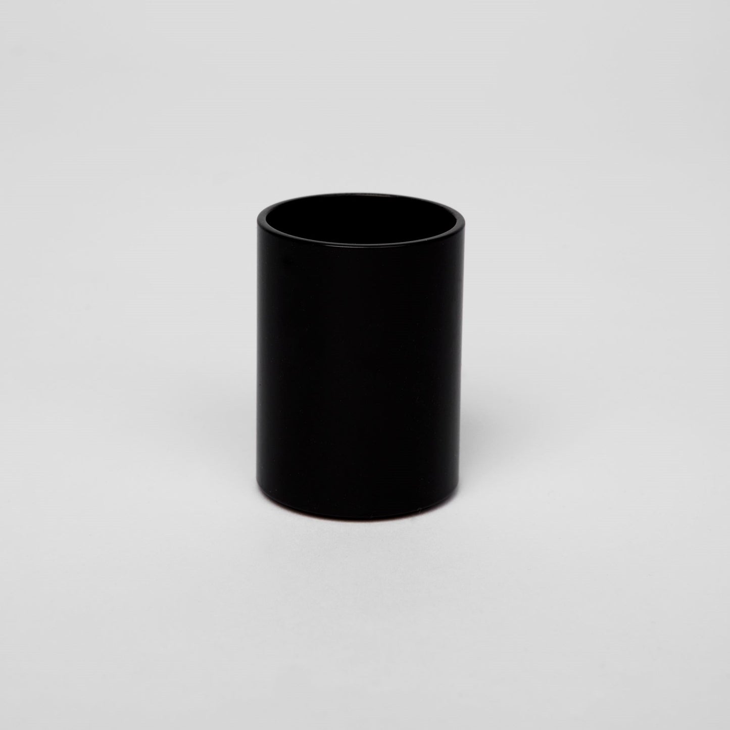 STABLE MEDIUM /
